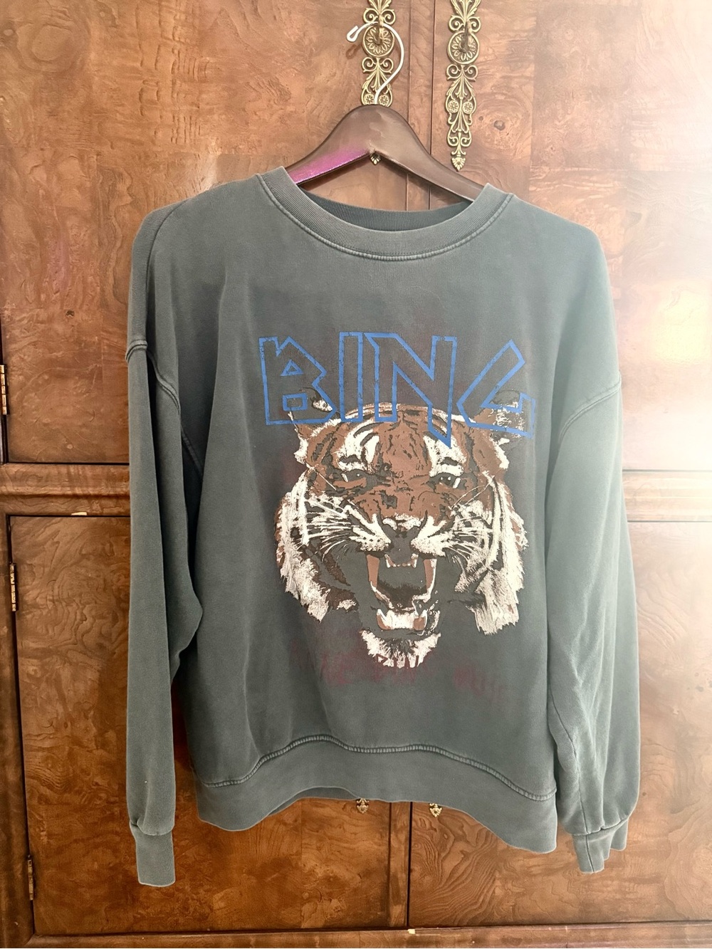 Anine Bing Washed Black Tiger Graphic Crewneck - Picture 2 of 4